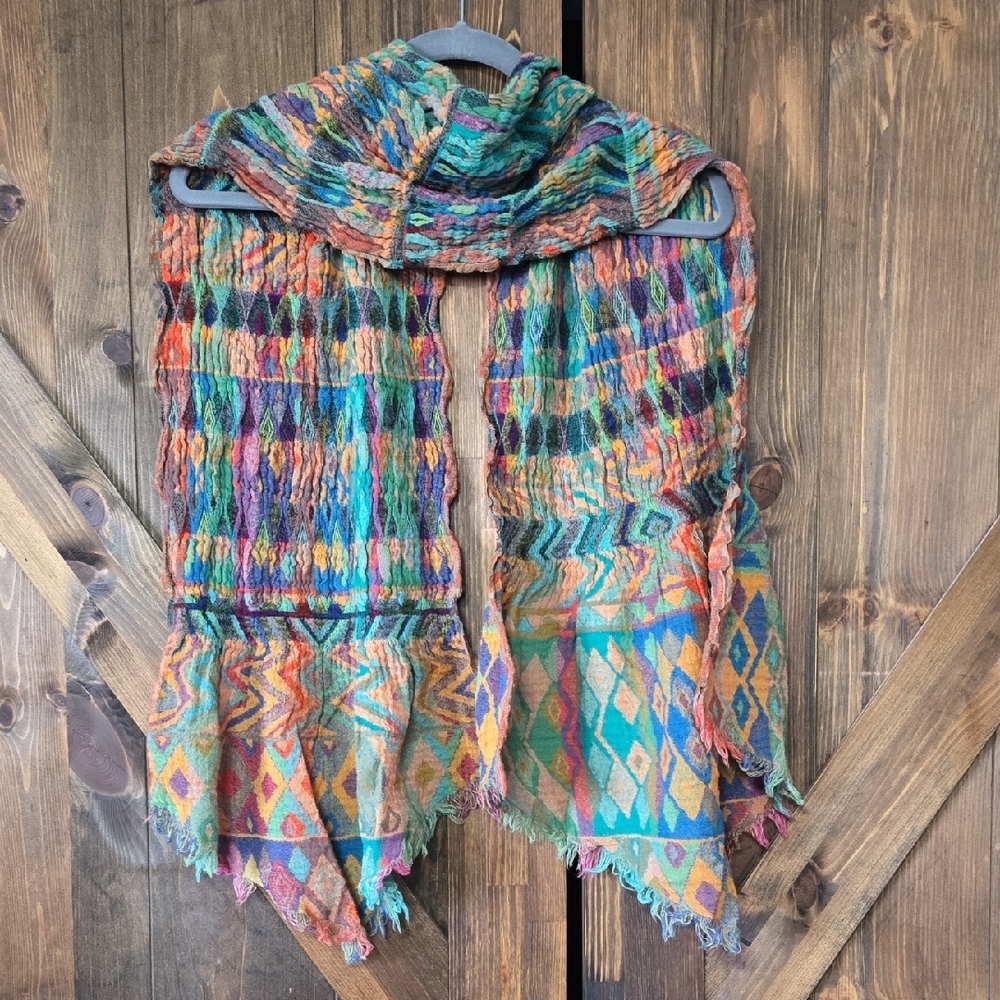 🔸️5/$25🔸️Colorful Geometric Patterned Scarf - Picture 3 of 5